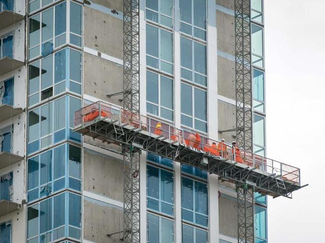 Mast Climber Rental Singapore - Reliable mast climber rental solutions for vertical access in construction projects.
